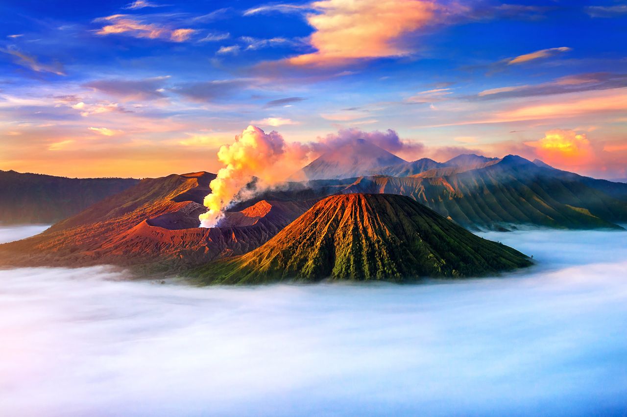 Pemandangan Sunrise di Bromo